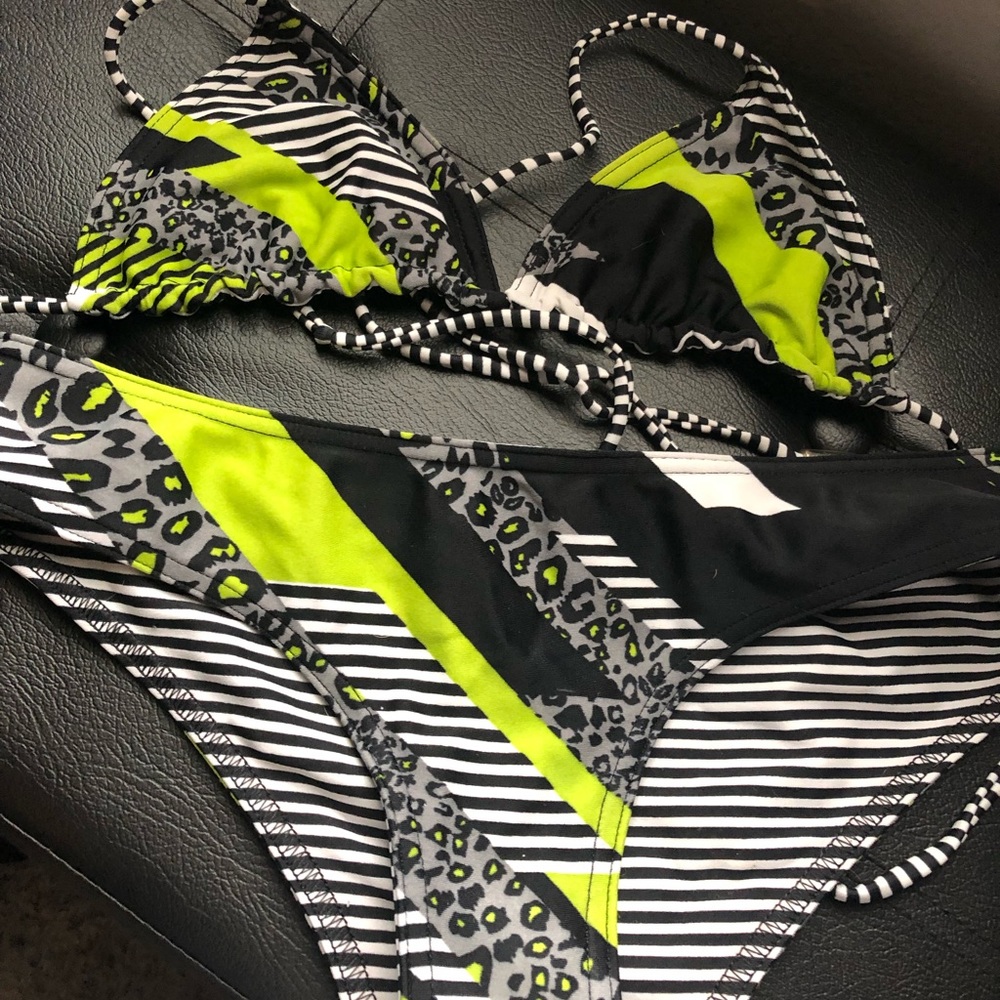 Reversible bikini